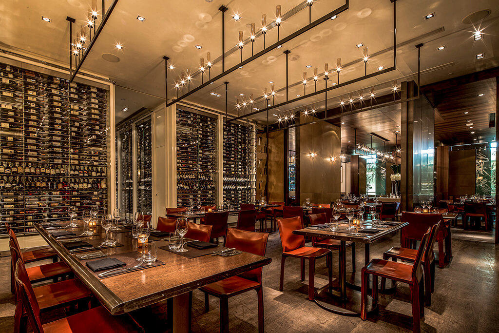 Interior view of the Cut in Singapore by Wolfgang Puck