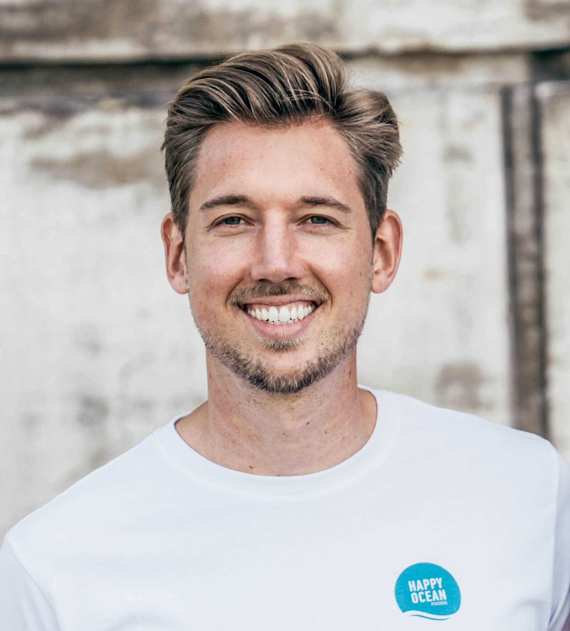 Julian Hallet der Co-Gründer von Happy Oceans Food