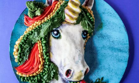 Jolanda Stokkermans´s dekoriert ihr Essen hier als ein Einhorn