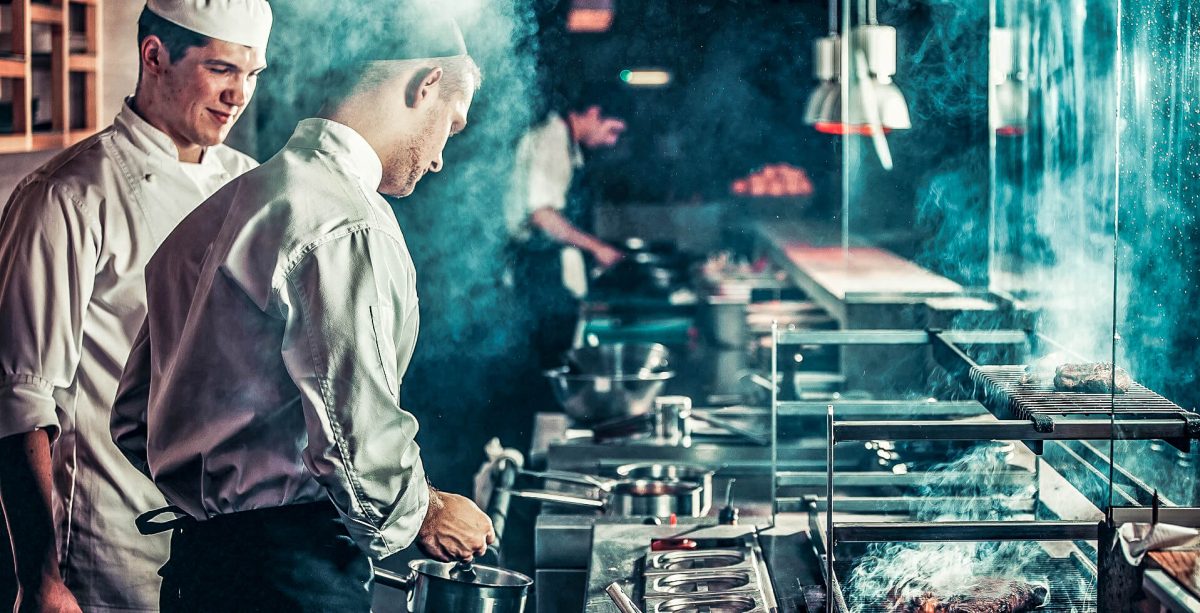 Chef asking another chef for help is useful for retaining kitchen employees