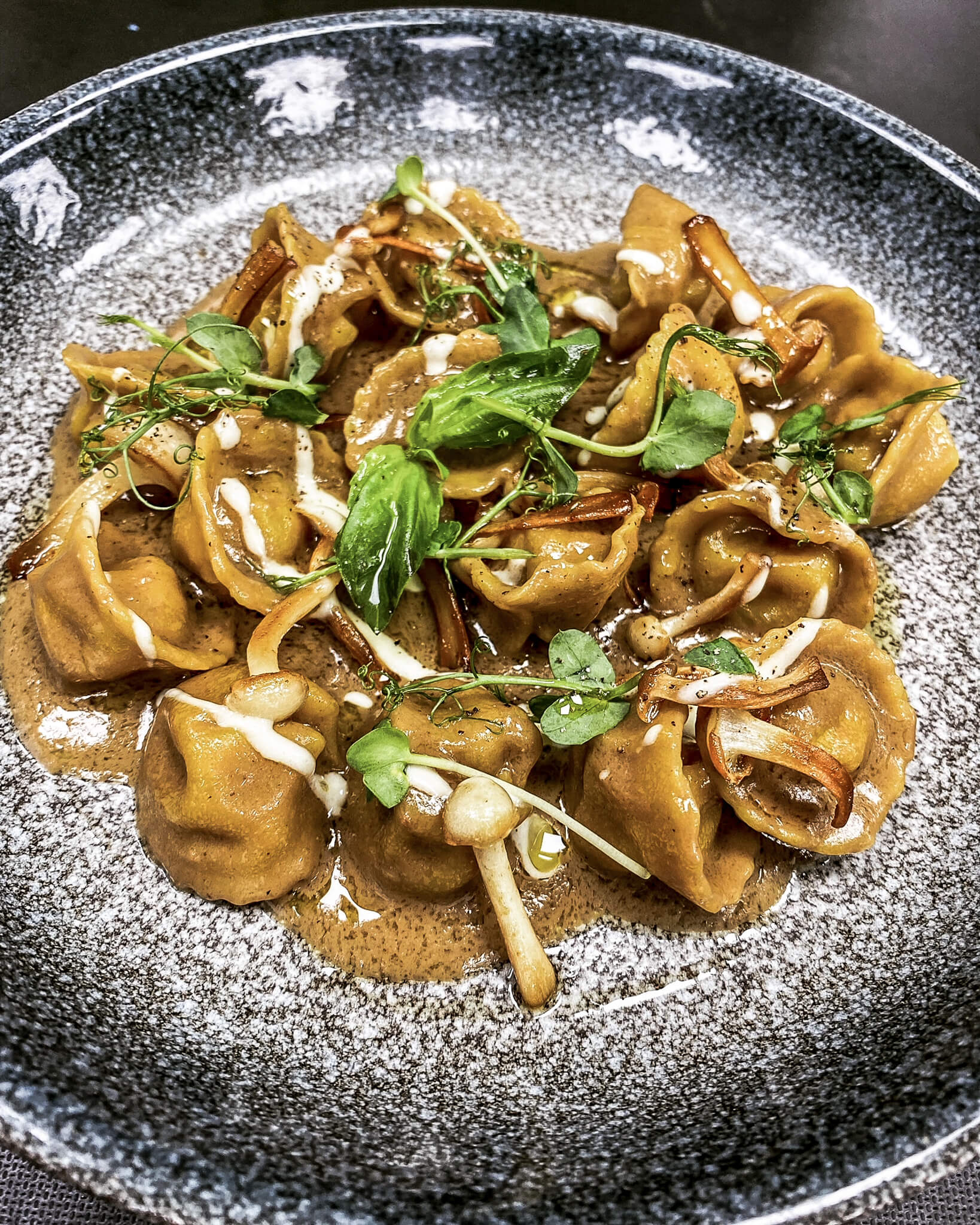 Tortelloni con ternera, setas y parmesano de Pierluigi Saffioti