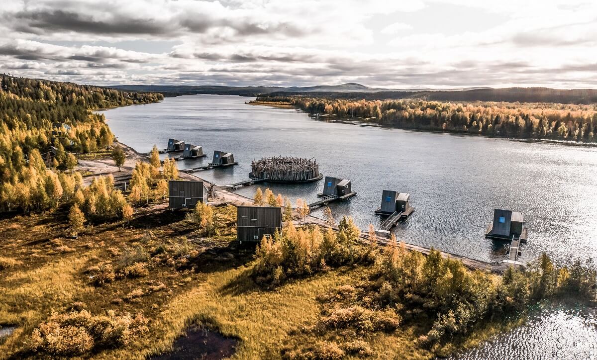 Swimming Hotel - Arctic Bath