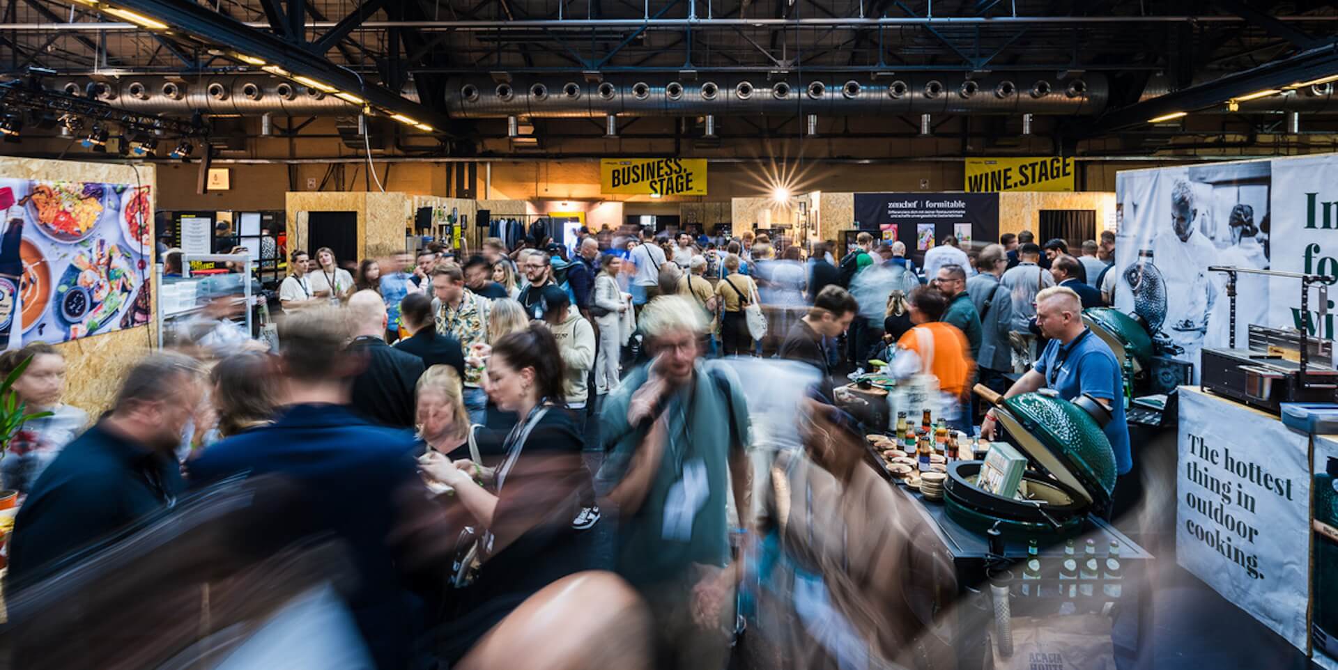 Rolling Pin convention, people on the traid fair