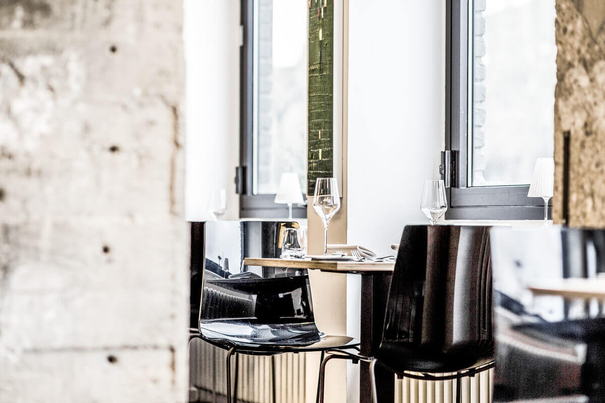 A restaurant table inside the maiBeck restaurant