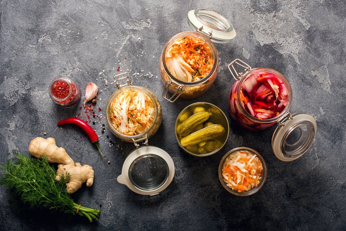 Fermented fruit and vegetables in jars